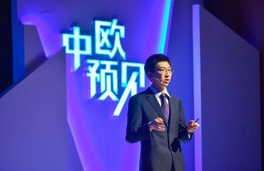 取消一線匯報、管理者寫周報，明略科技的組織數字化轉型實踐